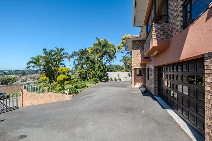 4 Bedroom Property for Sale in Reservoir Hills KwaZulu-Natal