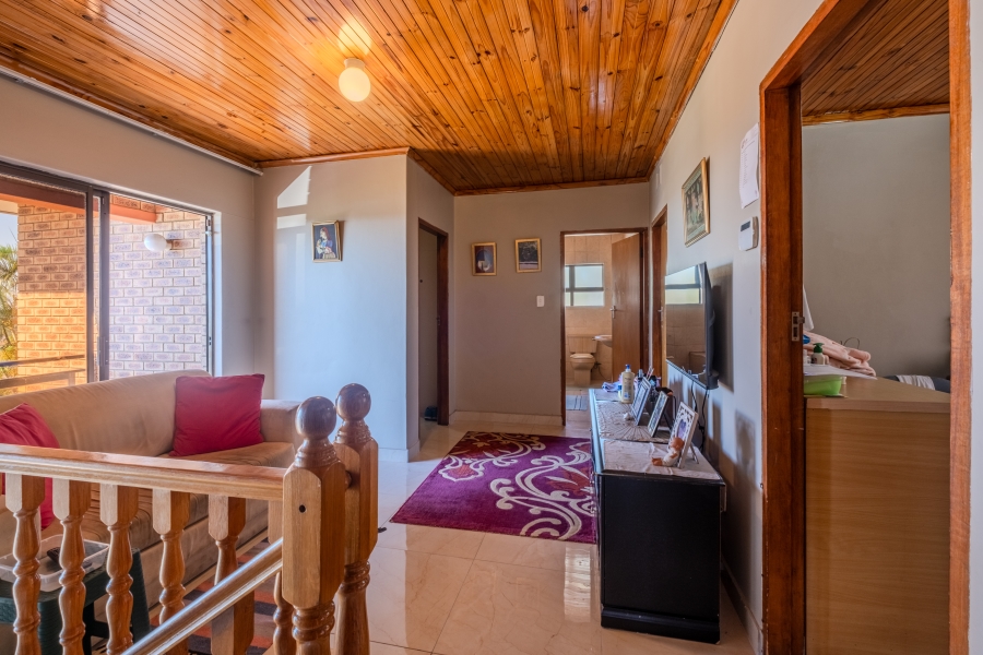 4 Bedroom Property for Sale in Reservoir Hills KwaZulu-Natal