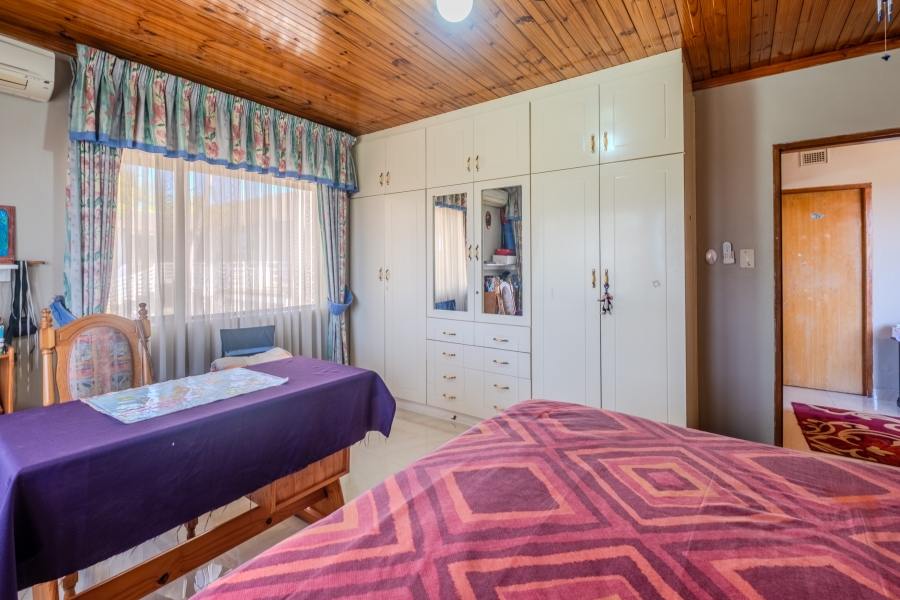 4 Bedroom Property for Sale in Reservoir Hills KwaZulu-Natal