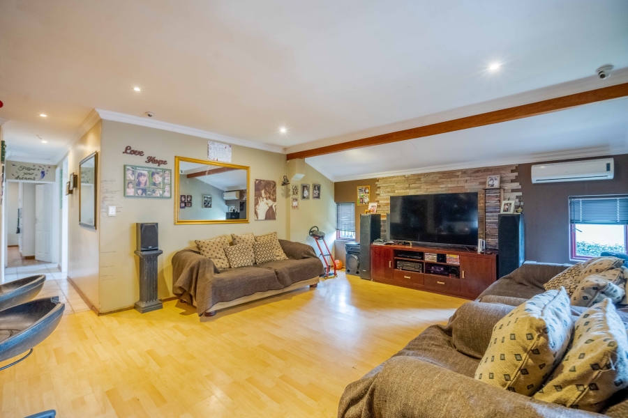 3 Bedroom Property for Sale in New Germany KwaZulu-Natal