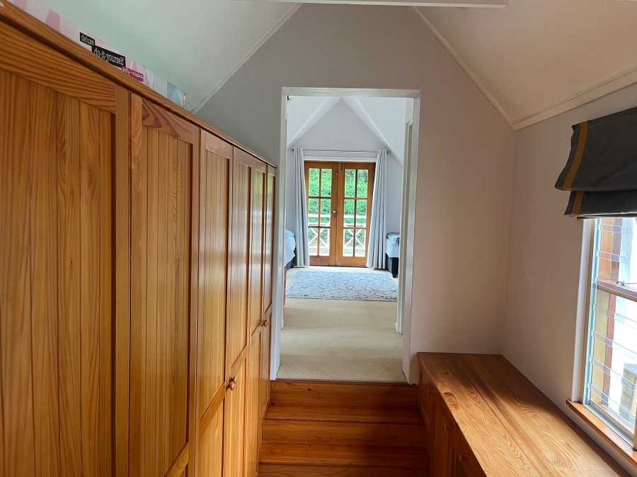 5 Bedroom Property for Sale in Nottingham Road KwaZulu-Natal