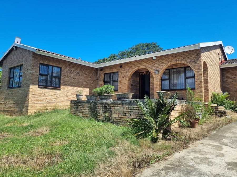 4 Bedroom Property for Sale in Naidooville KwaZulu-Natal