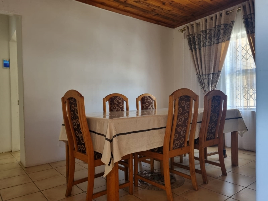 4 Bedroom Property for Sale in Naidooville KwaZulu-Natal