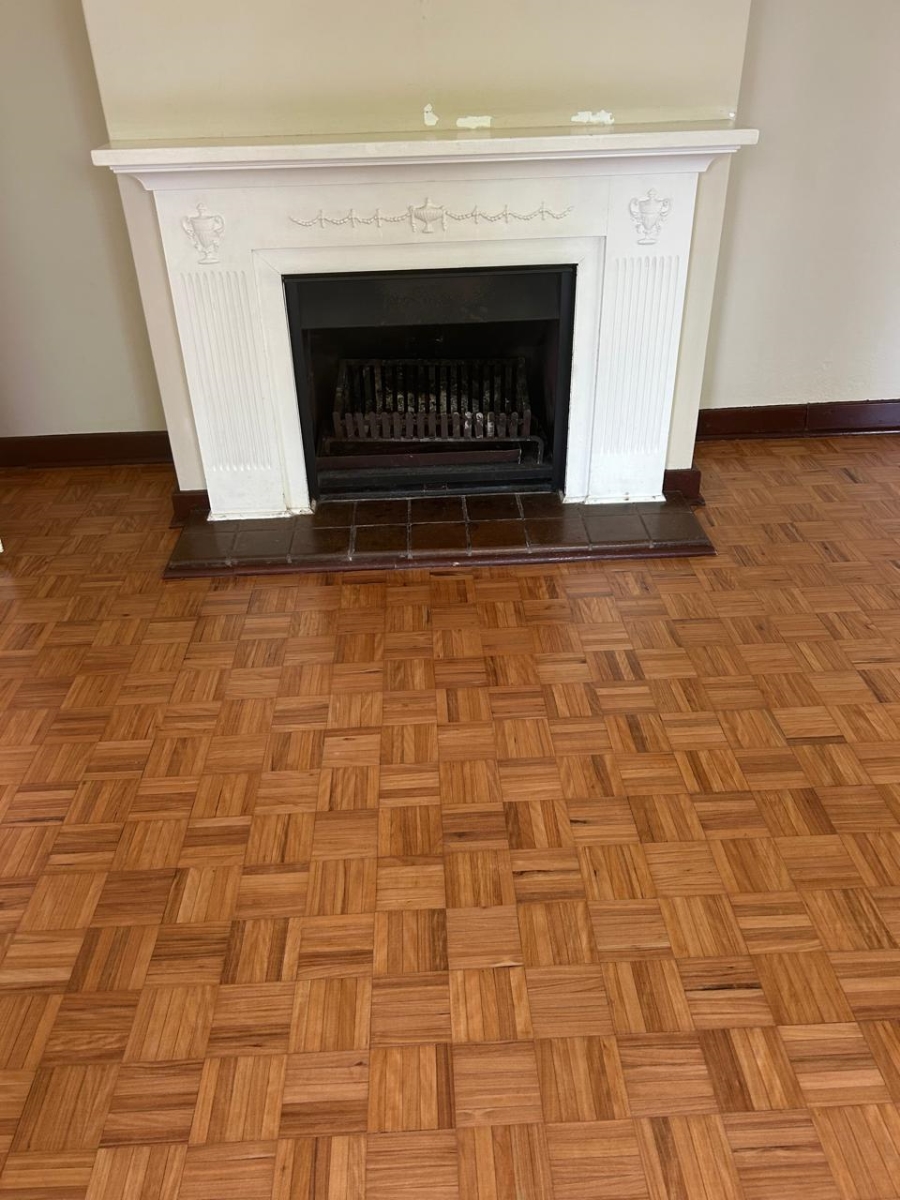 To Let 4 Bedroom Property for Rent in Kloof KwaZulu-Natal