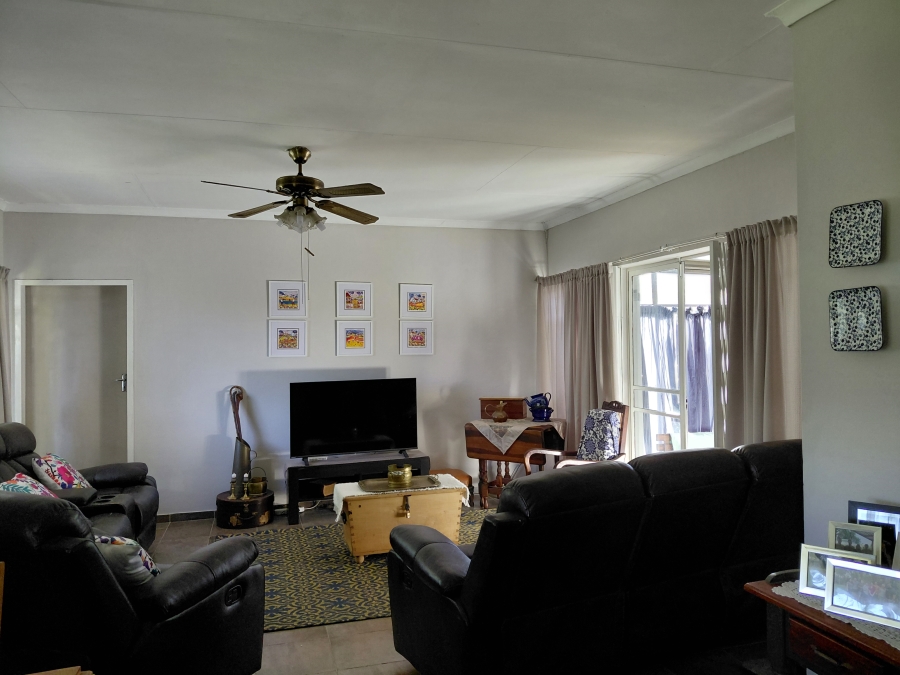 4 Bedroom Property for Sale in Pioneer Park KwaZulu-Natal