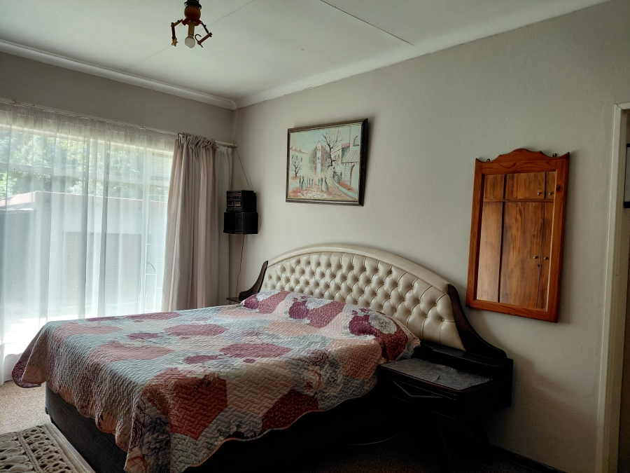 4 Bedroom Property for Sale in Pioneer Park KwaZulu-Natal