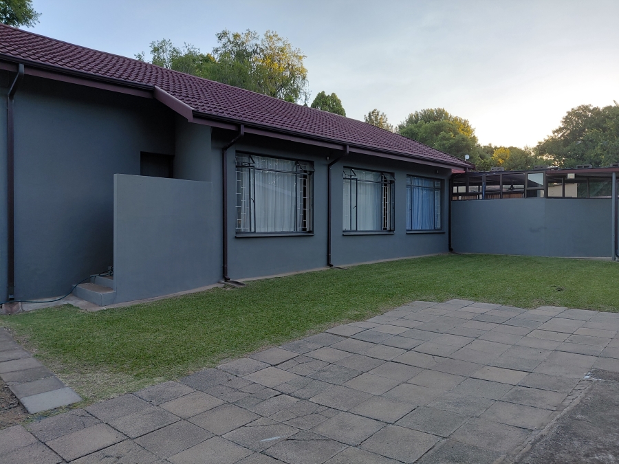 4 Bedroom Property for Sale in Pioneer Park KwaZulu-Natal