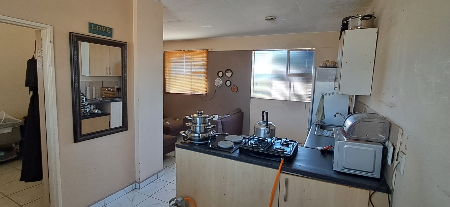 2 Bedroom Property for Sale in Madadeni J KwaZulu-Natal