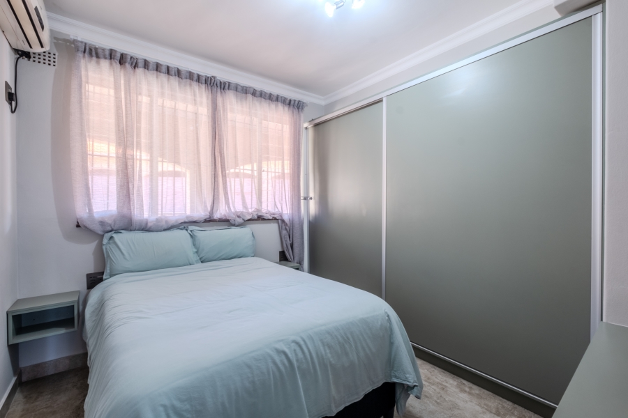 2 Bedroom Property for Sale in Umhlanga KwaZulu-Natal