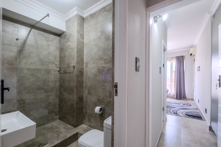 2 Bedroom Property for Sale in Umhlanga KwaZulu-Natal