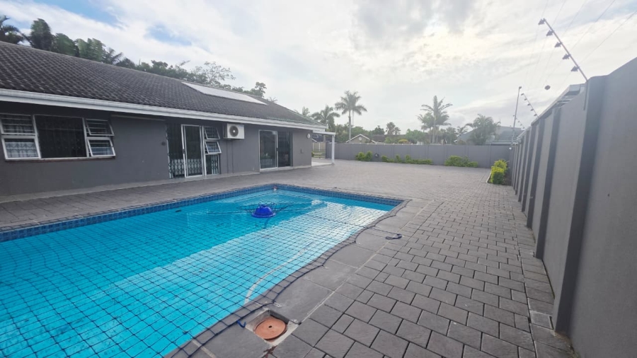 4 Bedroom Property for Sale in Meer En See KwaZulu-Natal