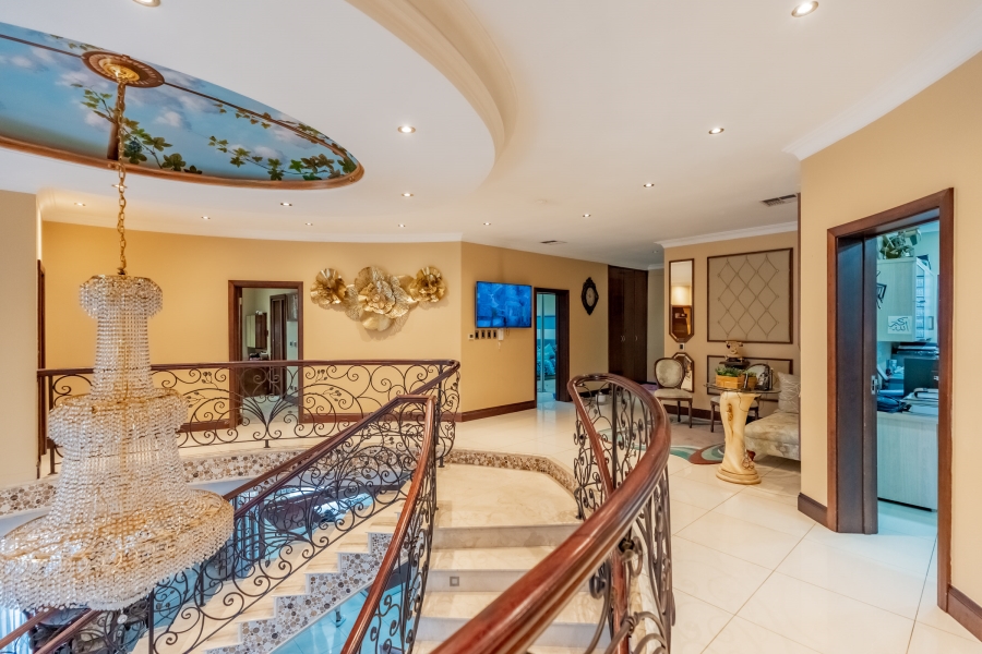 6 Bedroom Property for Sale in Reservoir Hills KwaZulu-Natal