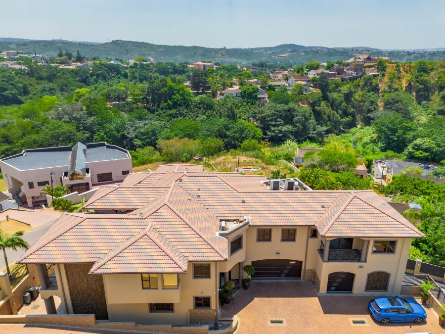 6 Bedroom Property for Sale in Reservoir Hills KwaZulu-Natal