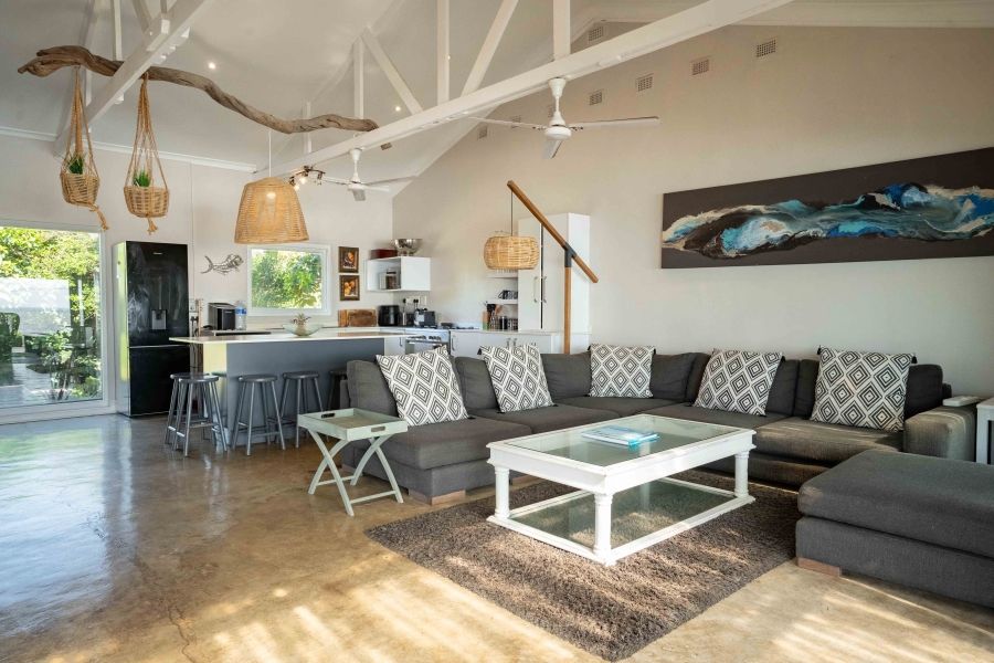 5 Bedroom Property for Sale in Widenham KwaZulu-Natal