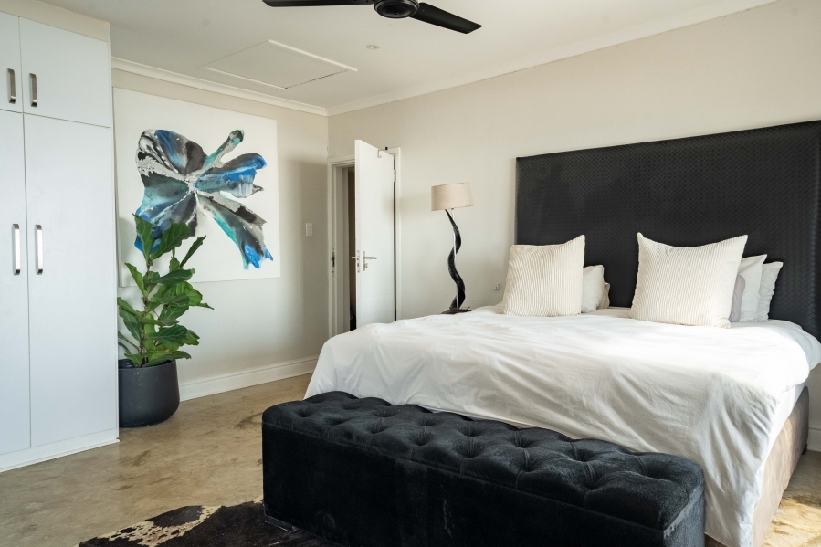 5 Bedroom Property for Sale in Widenham KwaZulu-Natal