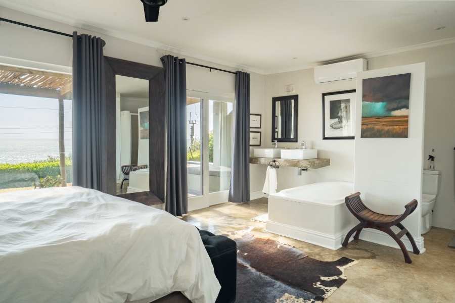 5 Bedroom Property for Sale in Widenham KwaZulu-Natal