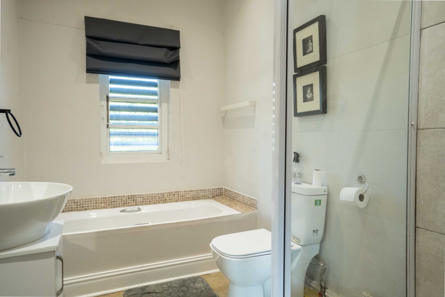 5 Bedroom Property for Sale in Widenham KwaZulu-Natal