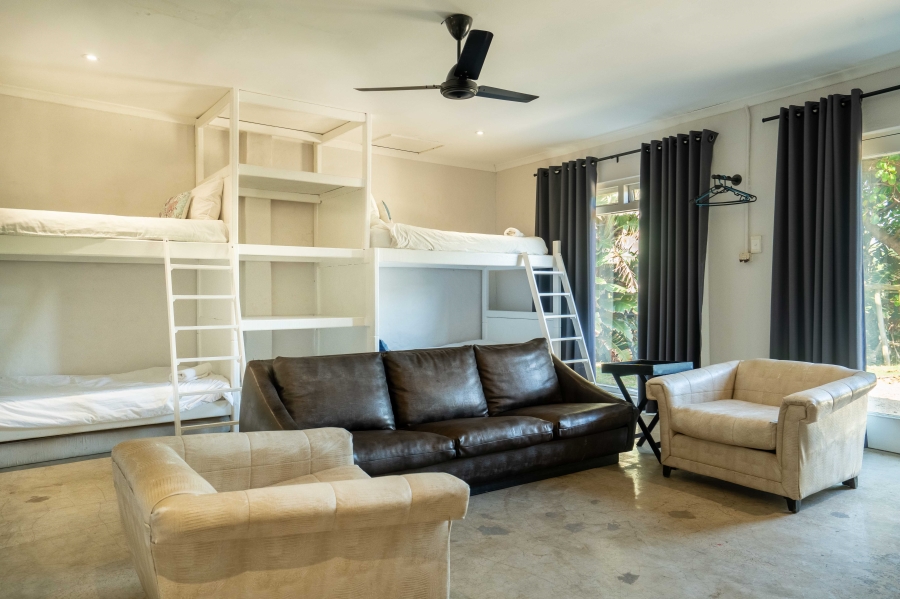 5 Bedroom Property for Sale in Widenham KwaZulu-Natal