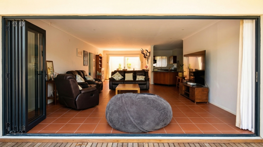 7 Bedroom Property for Sale in Mountain Homes KwaZulu-Natal