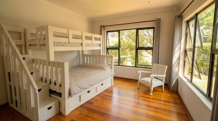 7 Bedroom Property for Sale in Mountain Homes KwaZulu-Natal