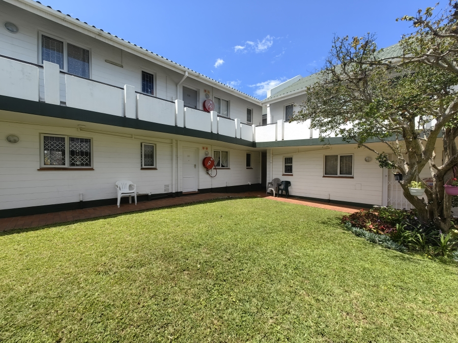1 Bedroom Property for Sale in Scottburgh Central KwaZulu-Natal