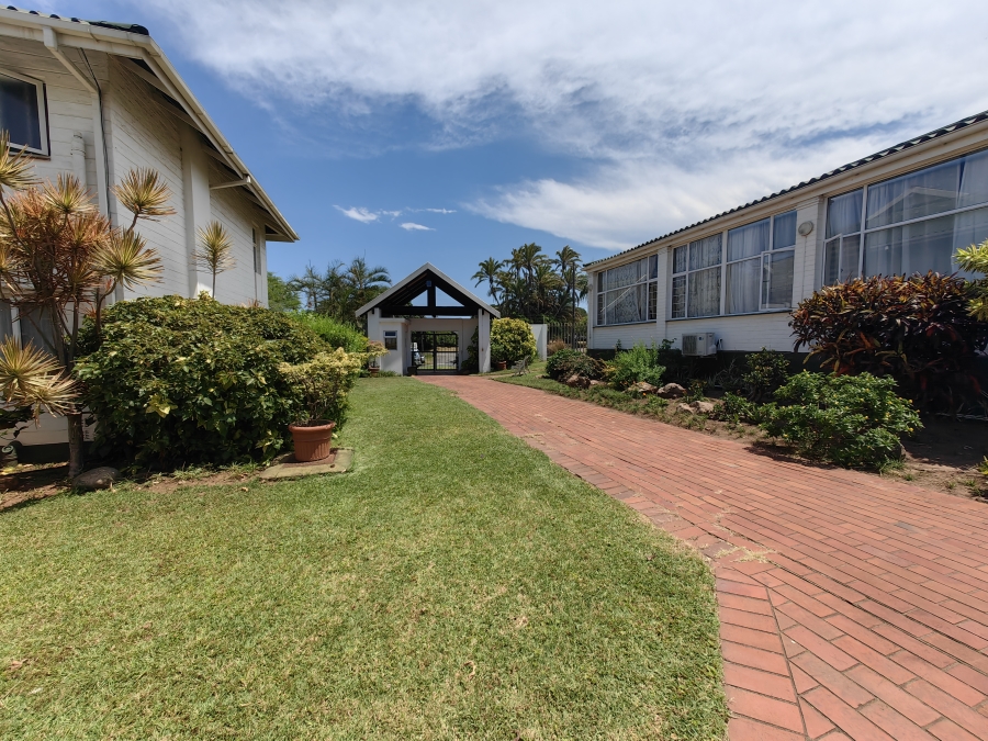 1 Bedroom Property for Sale in Scottburgh Central KwaZulu-Natal