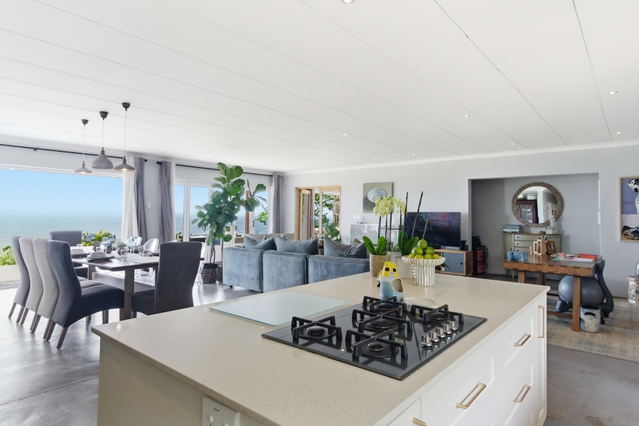 5 Bedroom Property for Sale in Bazley Beach KwaZulu-Natal