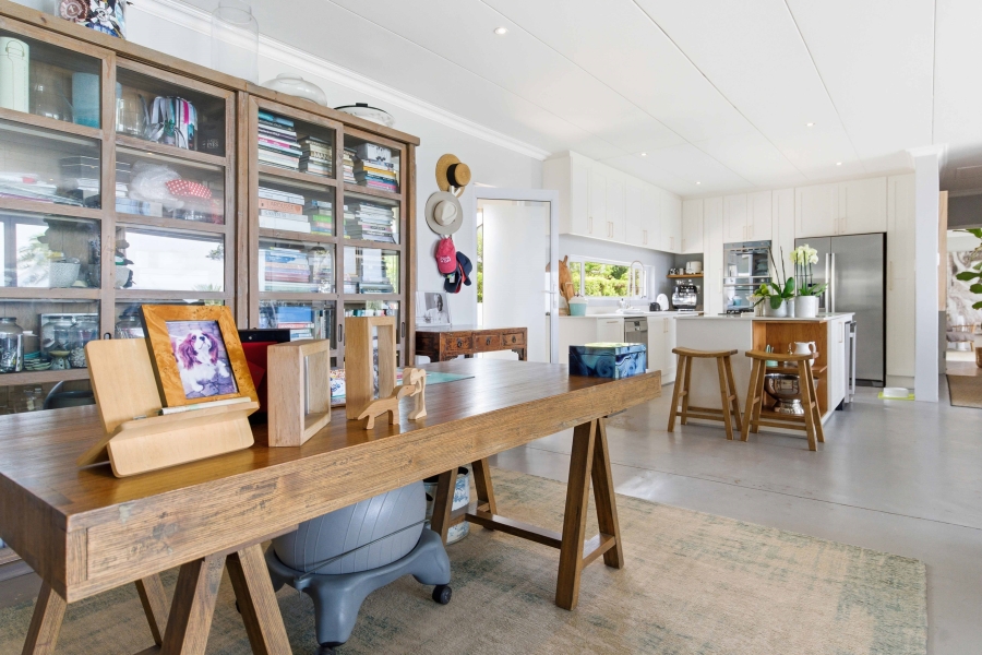 5 Bedroom Property for Sale in Bazley Beach KwaZulu-Natal