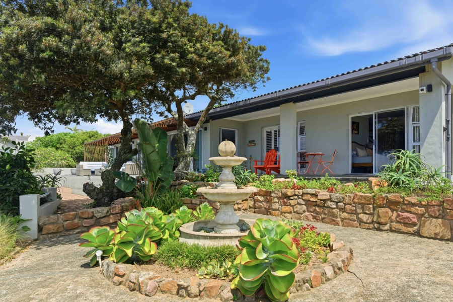 5 Bedroom Property for Sale in Bazley Beach KwaZulu-Natal