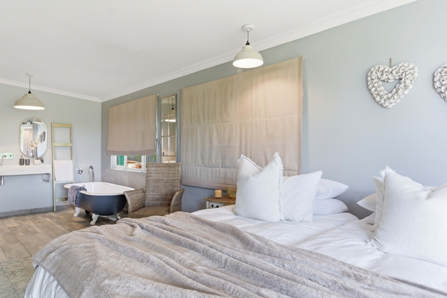 5 Bedroom Property for Sale in Bazley Beach KwaZulu-Natal