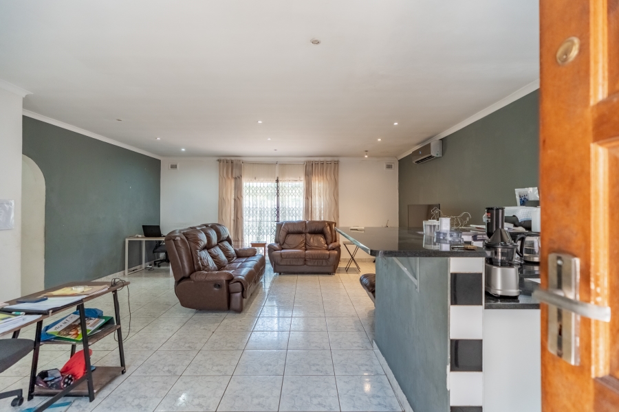 3 Bedroom Property for Sale in Northdene KwaZulu-Natal