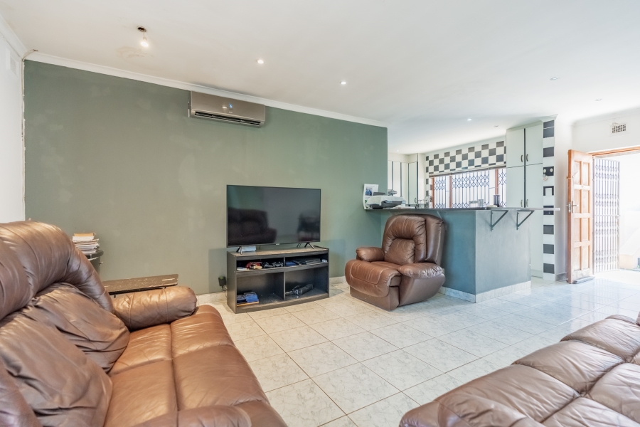 3 Bedroom Property for Sale in Northdene KwaZulu-Natal