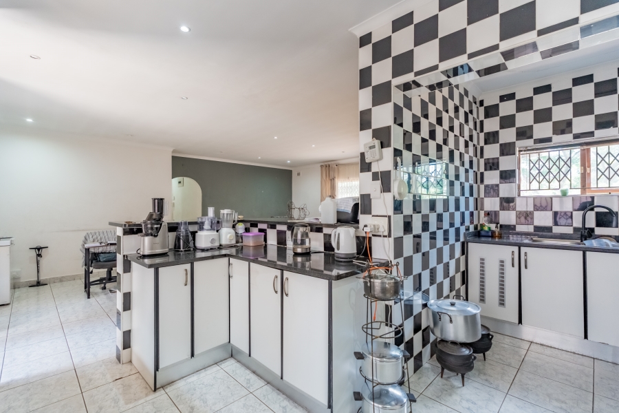 3 Bedroom Property for Sale in Northdene KwaZulu-Natal