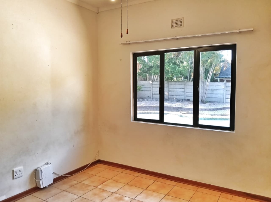 4 Bedroom Property for Sale in Meer En See KwaZulu-Natal