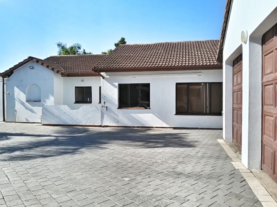 4 Bedroom Property for Sale in Meer En See KwaZulu-Natal