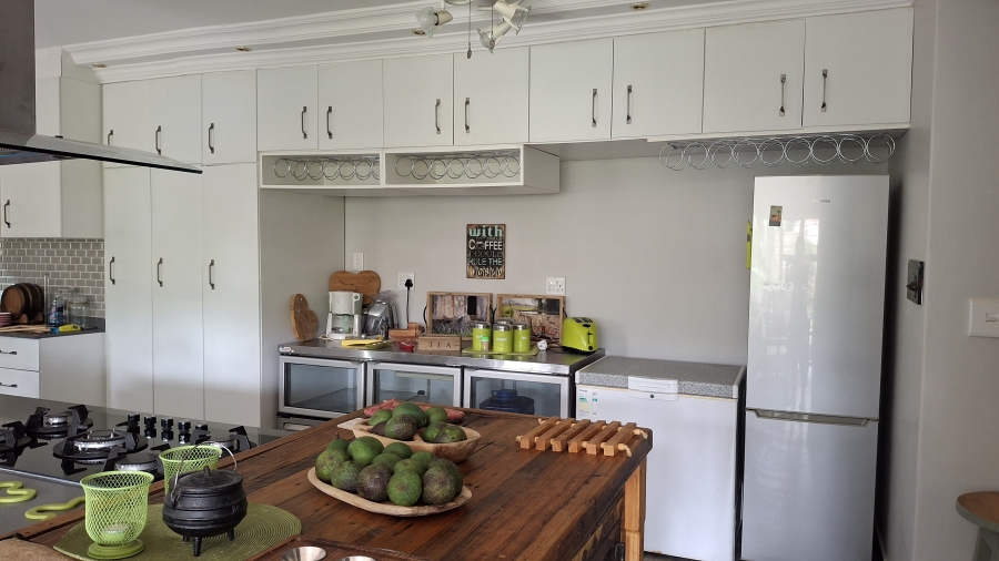 4 Bedroom Property for Sale in Amanzimtoti KwaZulu-Natal