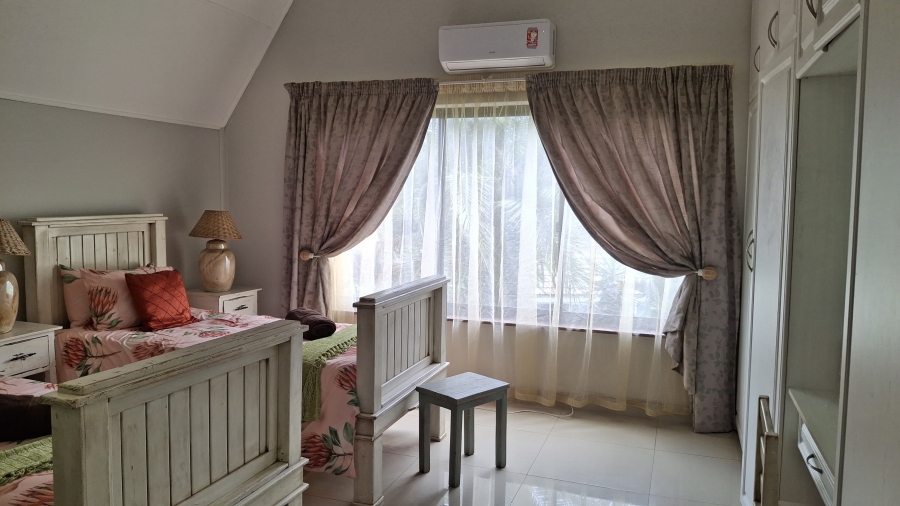 4 Bedroom Property for Sale in Amanzimtoti KwaZulu-Natal