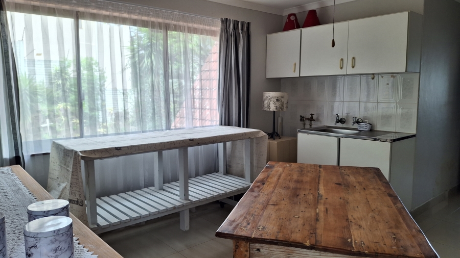 4 Bedroom Property for Sale in Amanzimtoti KwaZulu-Natal