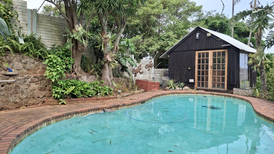 4 Bedroom Property for Sale in Amanzimtoti KwaZulu-Natal