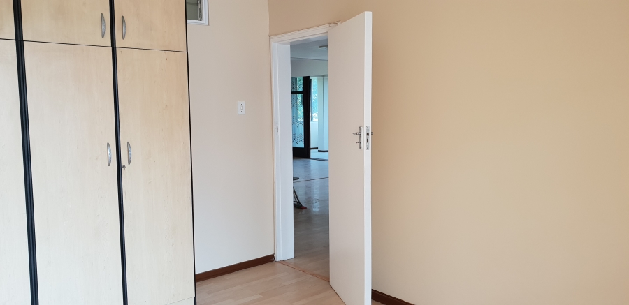 To Let 3 Bedroom Property for Rent in Essenwood KwaZulu-Natal