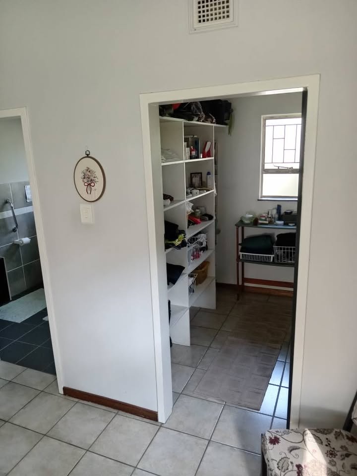 4 Bedroom Property for Sale in Meer En See KwaZulu-Natal