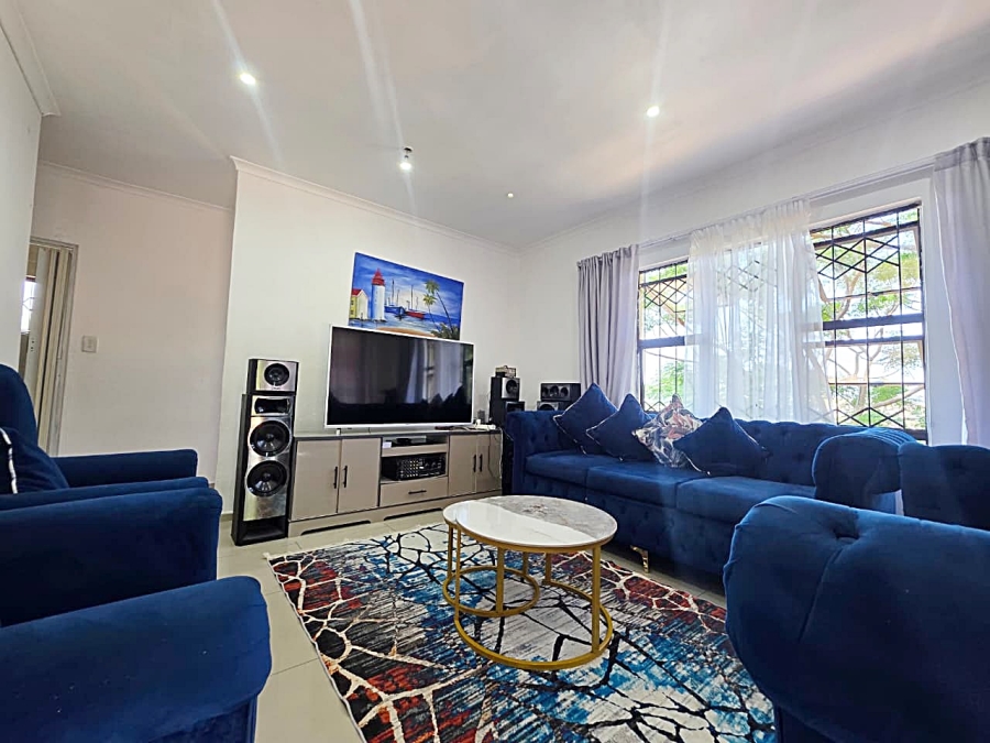 3 Bedroom Property for Sale in Lovu KwaZulu-Natal