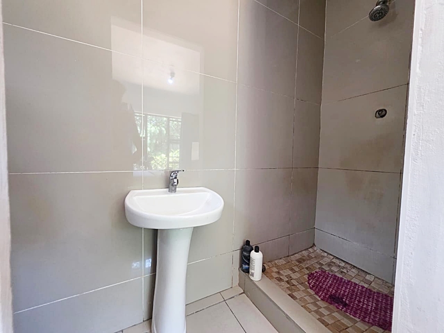 3 Bedroom Property for Sale in Lovu KwaZulu-Natal