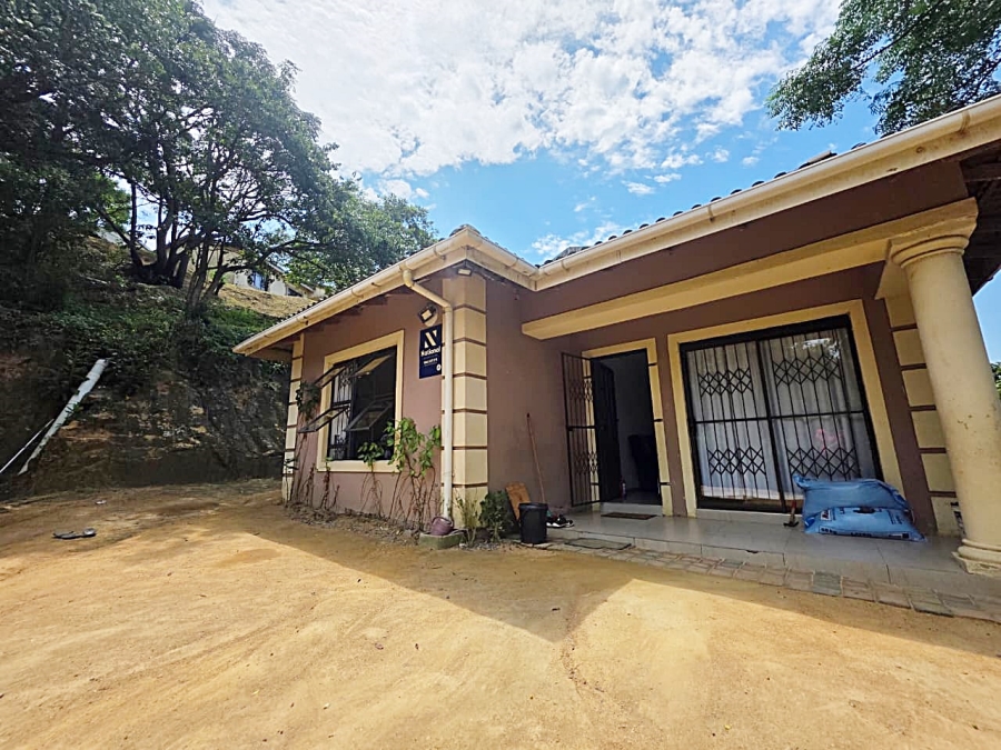 3 Bedroom Property for Sale in Lovu KwaZulu-Natal