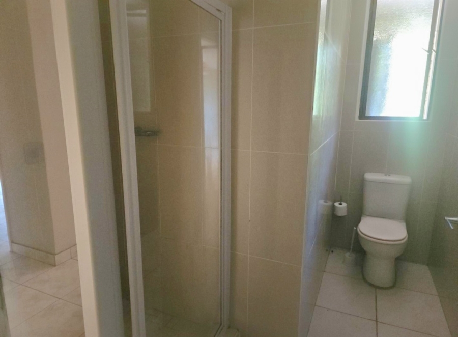 3 Bedroom Property for Sale in Amanzimtoti KwaZulu-Natal