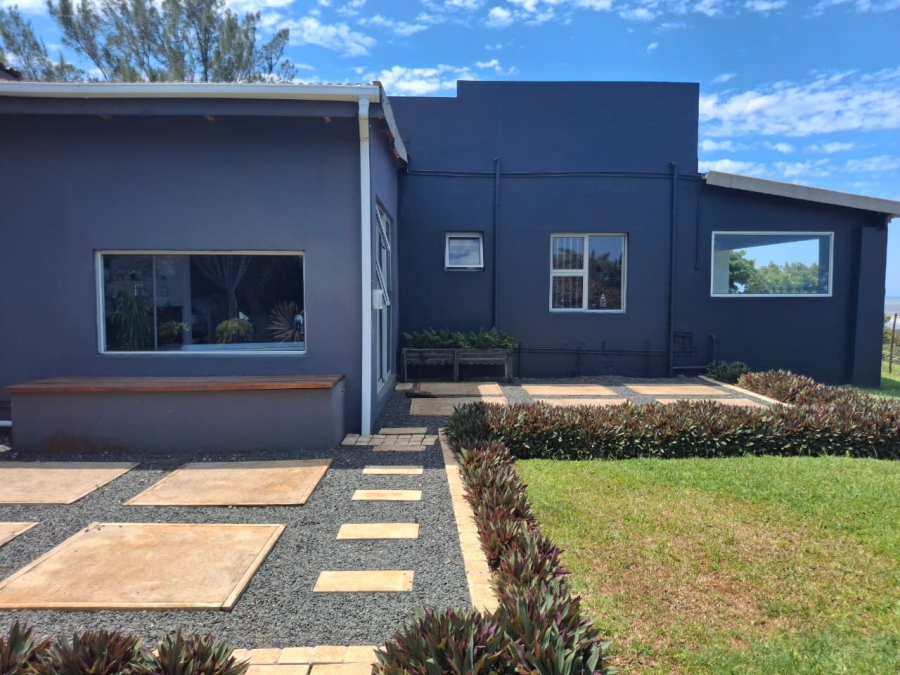 3 Bedroom Property for Sale in Tugela Mouth KwaZulu-Natal