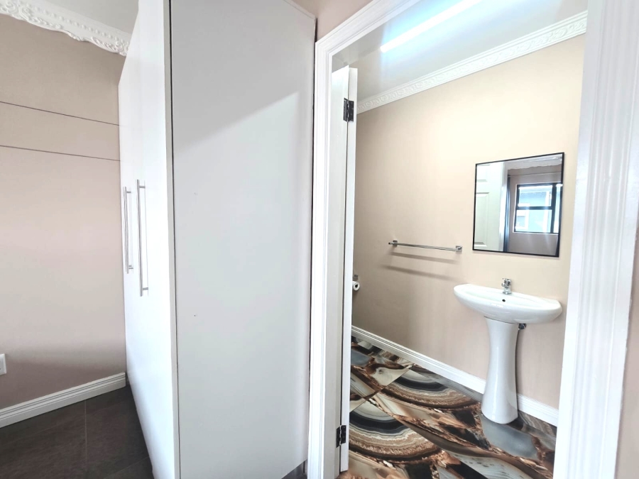 3 Bedroom Property for Sale in Umgeni Park KwaZulu-Natal