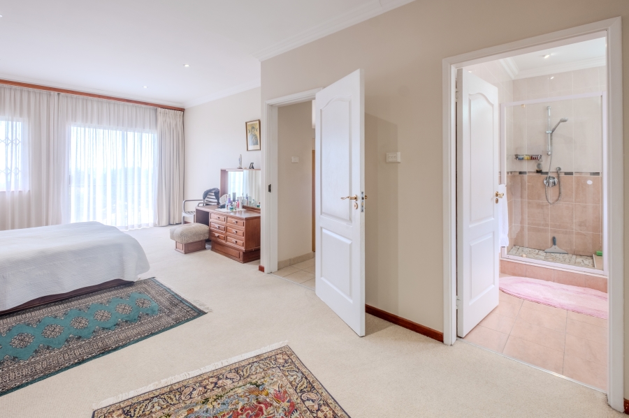 5 Bedroom Property for Sale in La Lucia KwaZulu-Natal