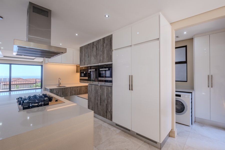 5 Bedroom Property for Sale in Izinga Estate KwaZulu-Natal