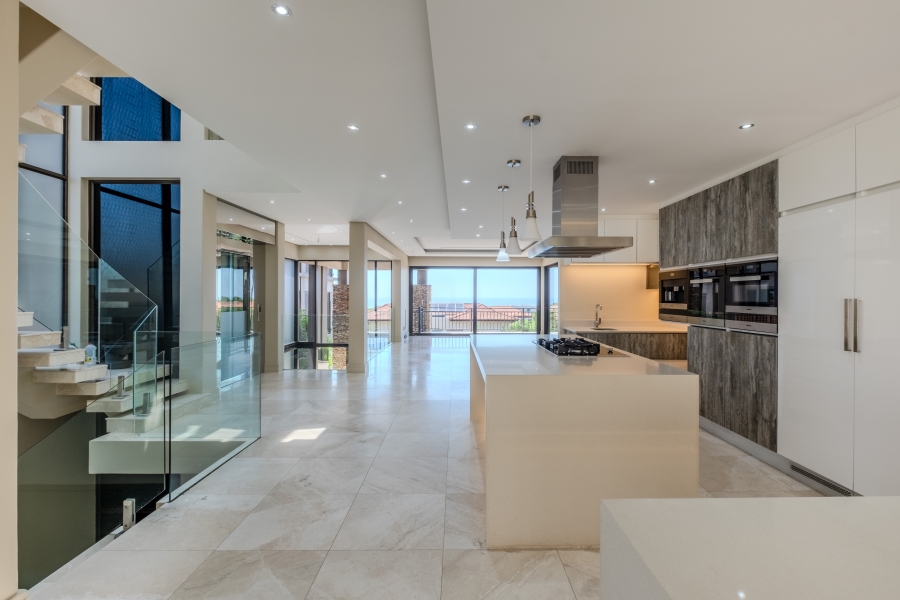 5 Bedroom Property for Sale in Izinga Estate KwaZulu-Natal